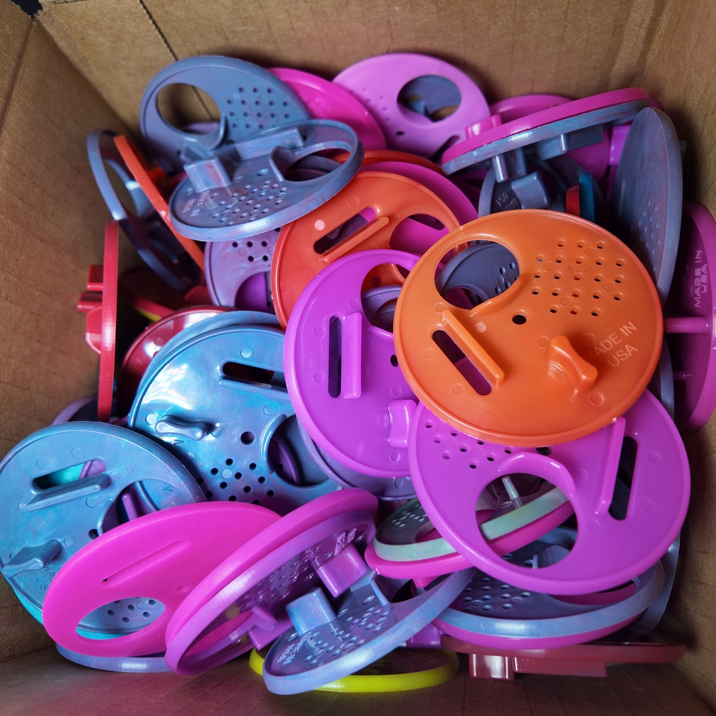 BULK Off-Color Hive Entrance Dials